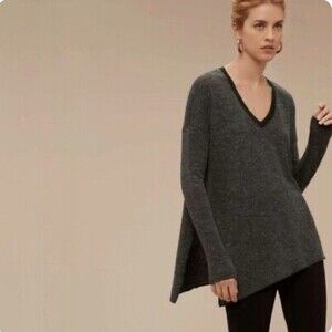 Aritzia Wilfred Sherbrooke  Split Hem Sweater in Charcoal XXS